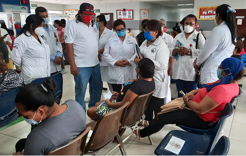  ministra-salud-nicaragua-visita-hospital-aleman